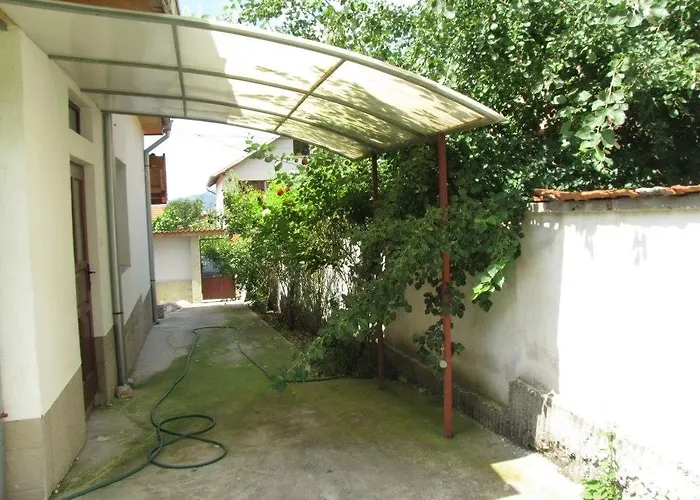 Vergie, Fully Private Сапарева Баня